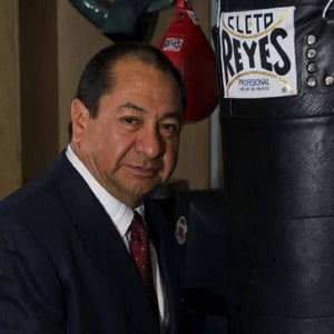 En legende i bokseverdenen: Cleto Reyes