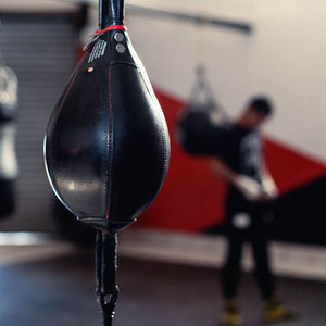 Así entrenas con un balón de doble extremo