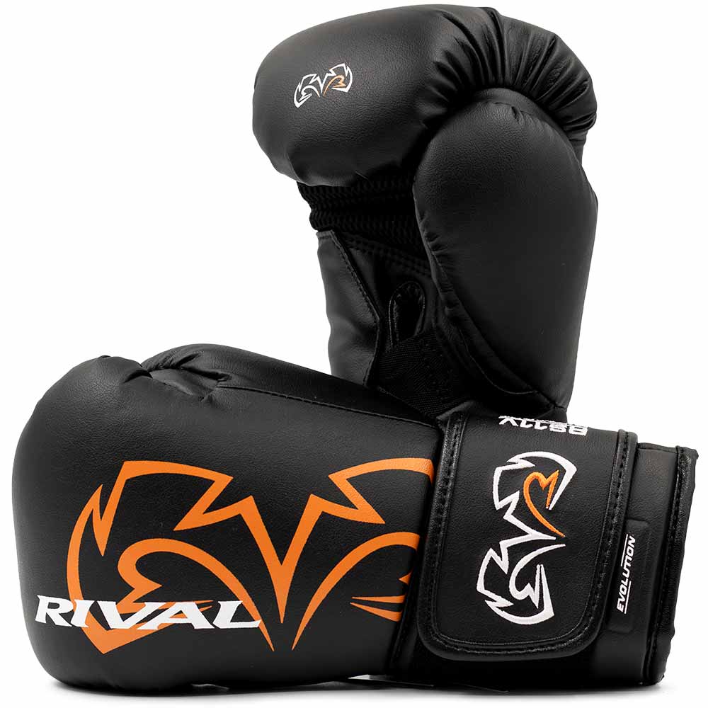 Rękawice bokserskie Rival Evolution RS11V Sparring Czarny – widok z przodu